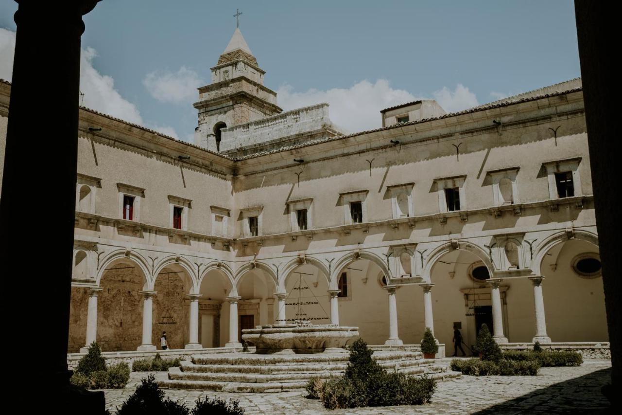 Contessa Entellina Abbazia Santa Maria Del Bosco旅馆 外观 照片