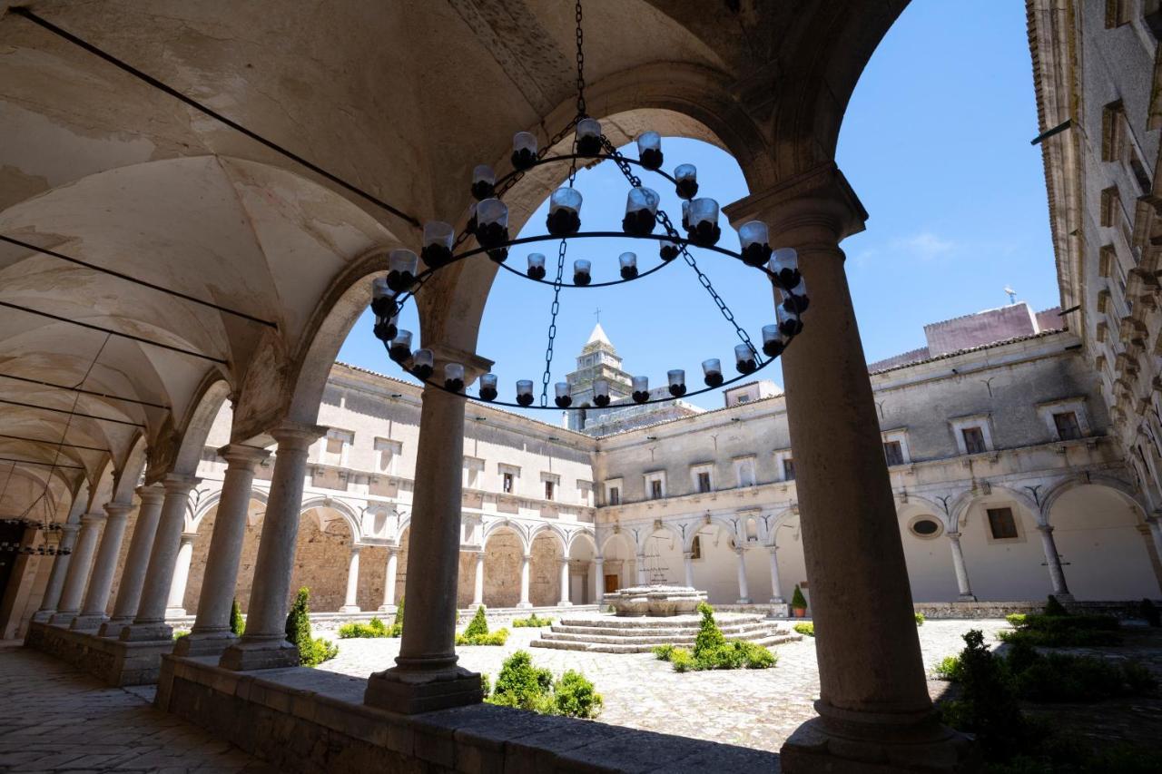 Contessa Entellina Abbazia Santa Maria Del Bosco旅馆 外观 照片